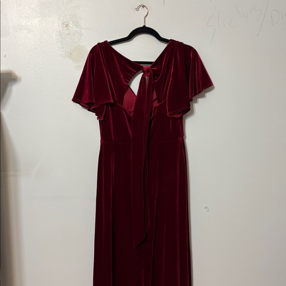 Azazie Burgundy Velvet Maxi Dress Flutter Sleeve Formal Bridesmaid A10 - Picture 5 of 6